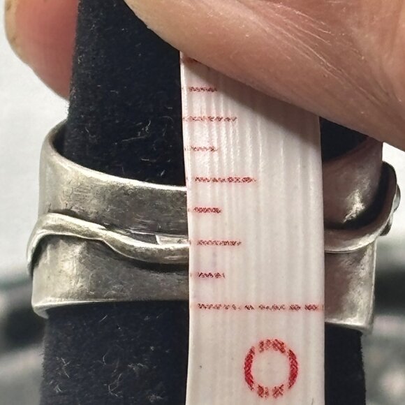 Citrine Gemstone Ring on Sterling Silver Band Size 5 8.93 g - Picture 12 of 14